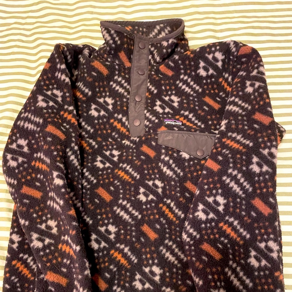 Boys size 12 Patagonia Synchilla pullover